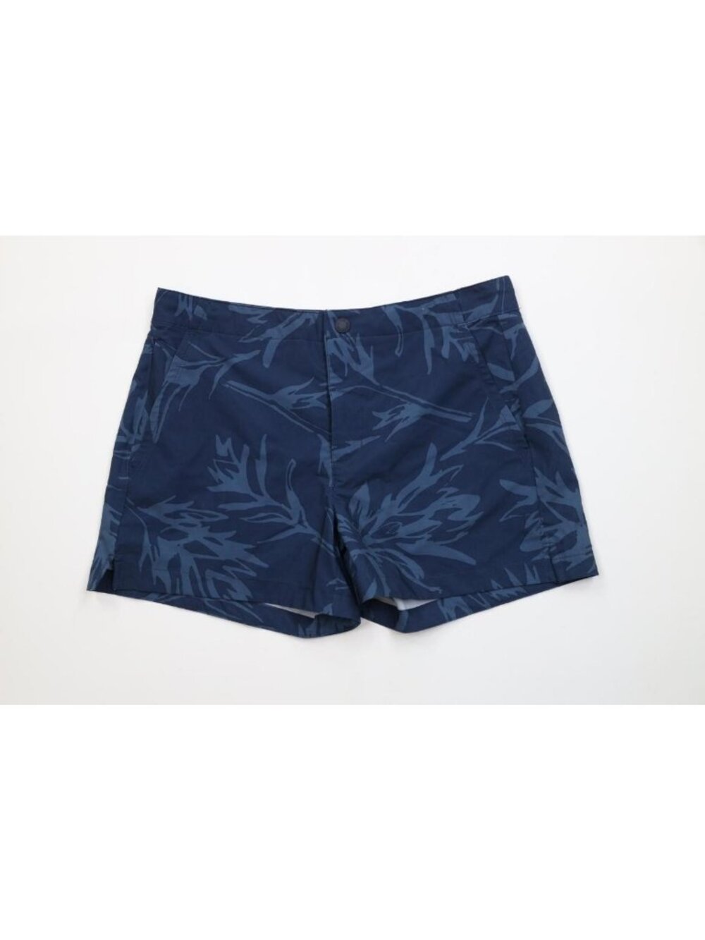 The North Face Womens 8 Nature Leaf Never Stop Wearing Trekking Shorts Blue
